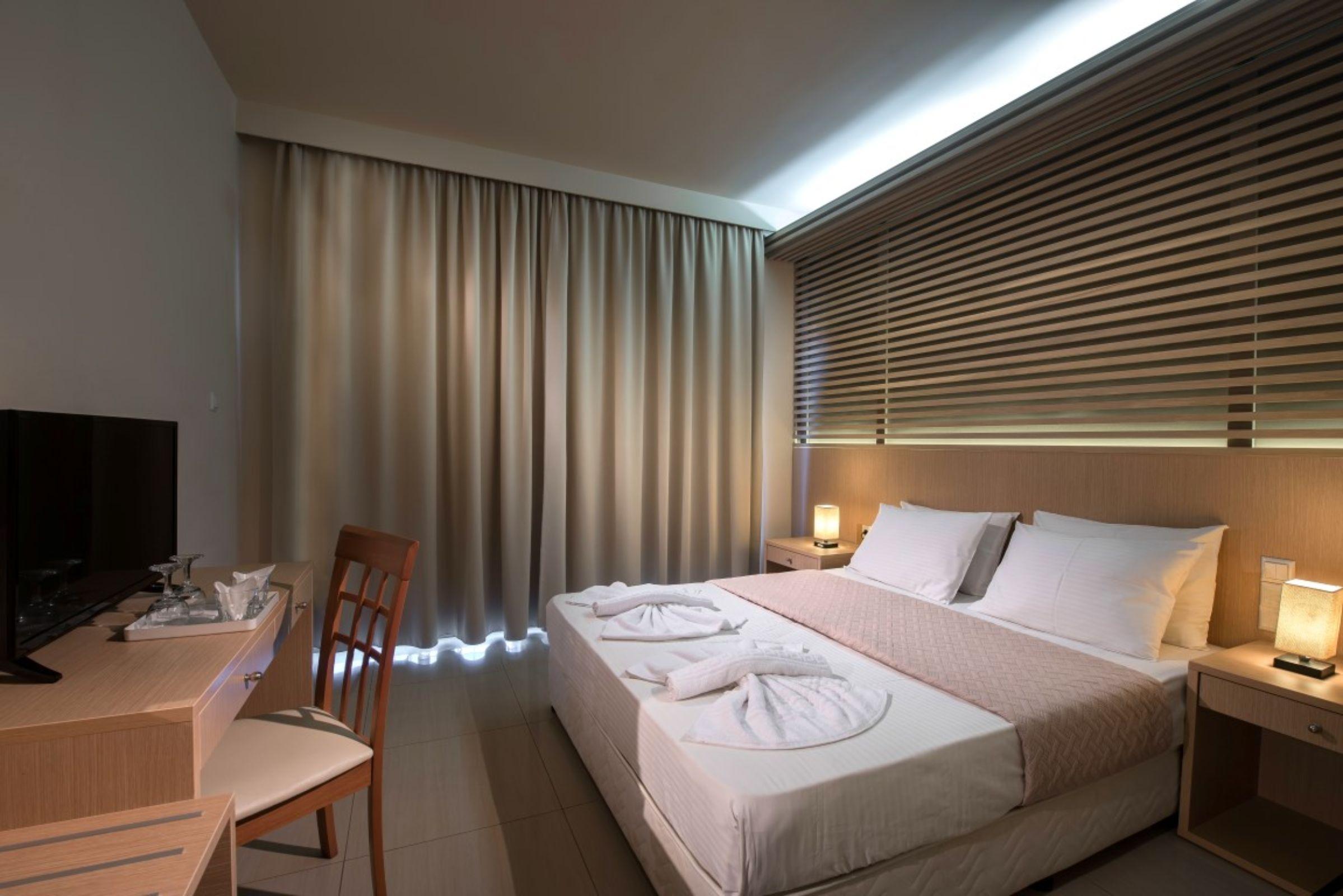 Oasis Beach Hotel - Adults Only Ανισσαράς Εξωτερικό φωτογραφία