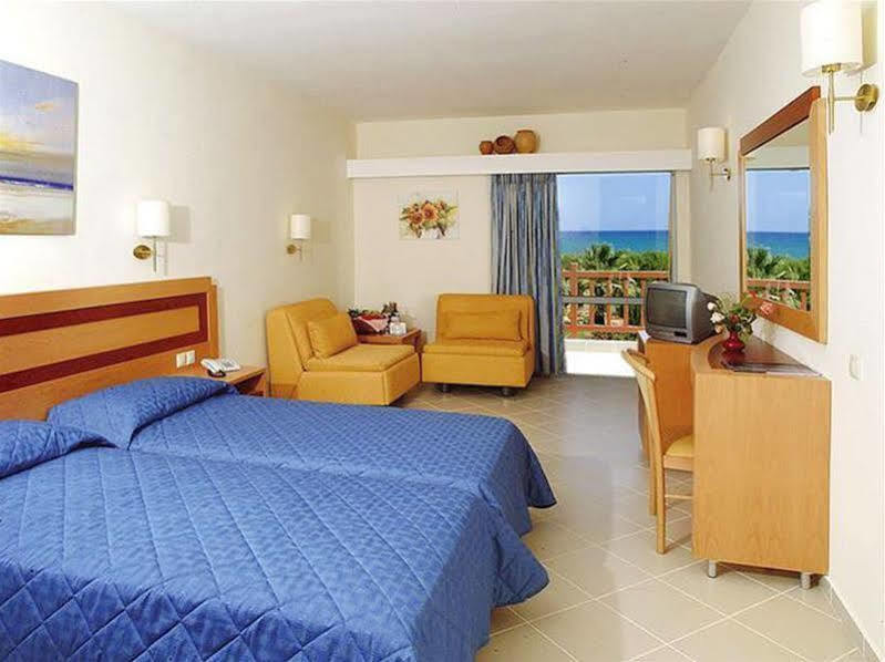 Oasis Beach Hotel - Adults Only Ανισσαράς Εξωτερικό φωτογραφία