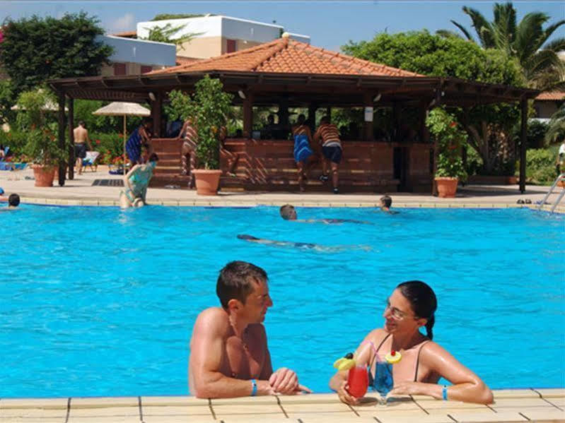 Oasis Beach Hotel - Adults Only Ανισσαράς Εξωτερικό φωτογραφία
